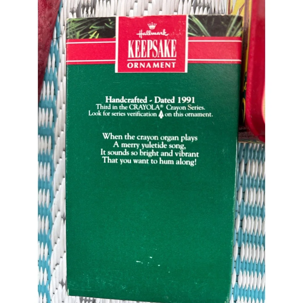 Vintage Crayola 1992 Holiday Tin & Hallmark Keepsake Ornaments 1989 1991 Clown